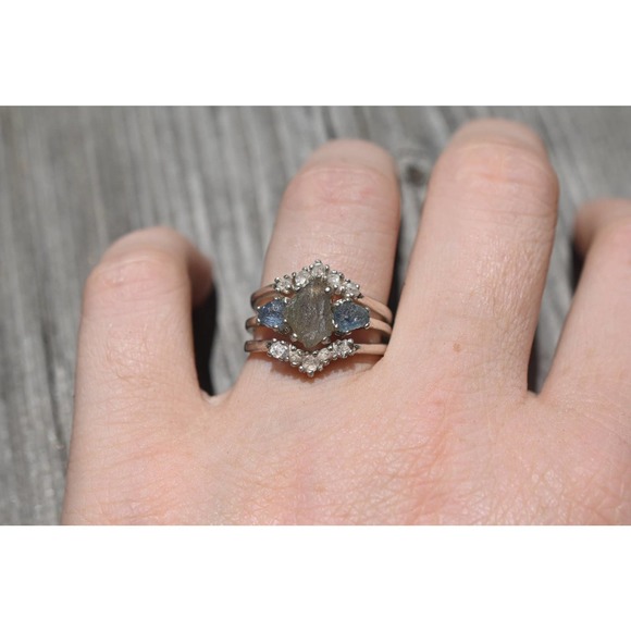 Labradorite engagement ring set Montana Sapphire raw diamond ring, raw s… - Picture 3 of 4